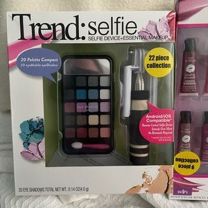 Makeup bundle with lip gloss, selfie stick and eyeshadow